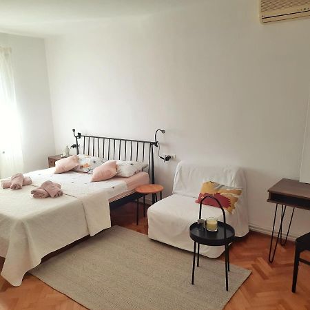 Apartment Nino in Pola Esterno foto