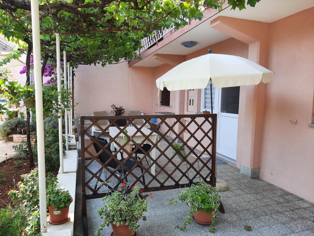 Apartment Nino in Pola Esterno foto