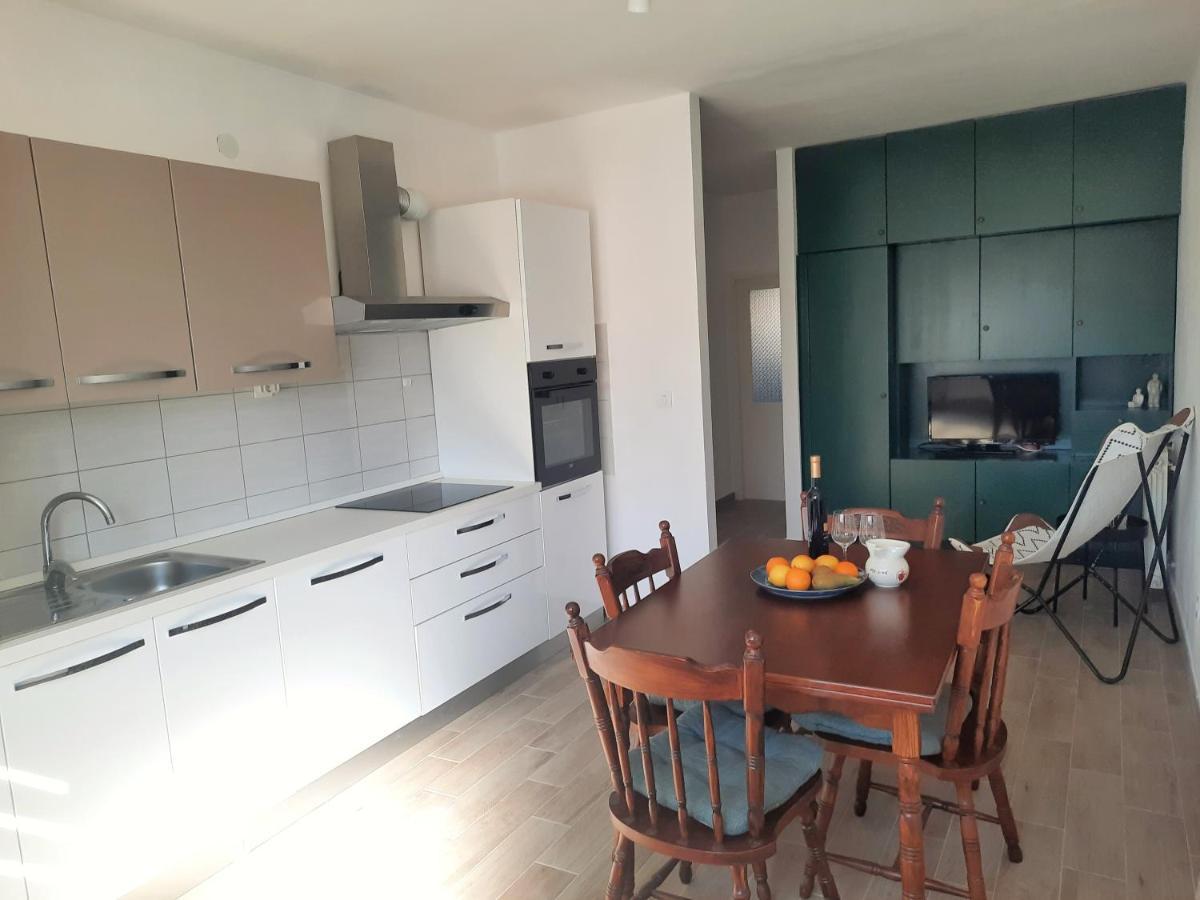 Apartment Nino in Pola Esterno foto